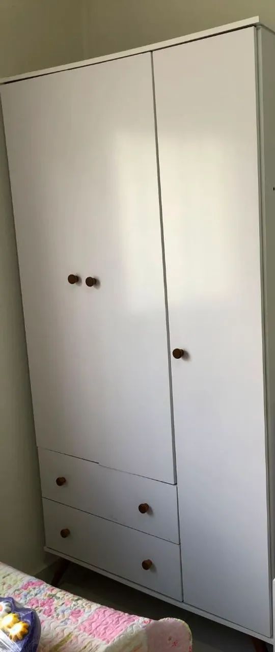 Guarda roupa modelo Twitter semi novo não tem nenhum defeito  - Foto 4