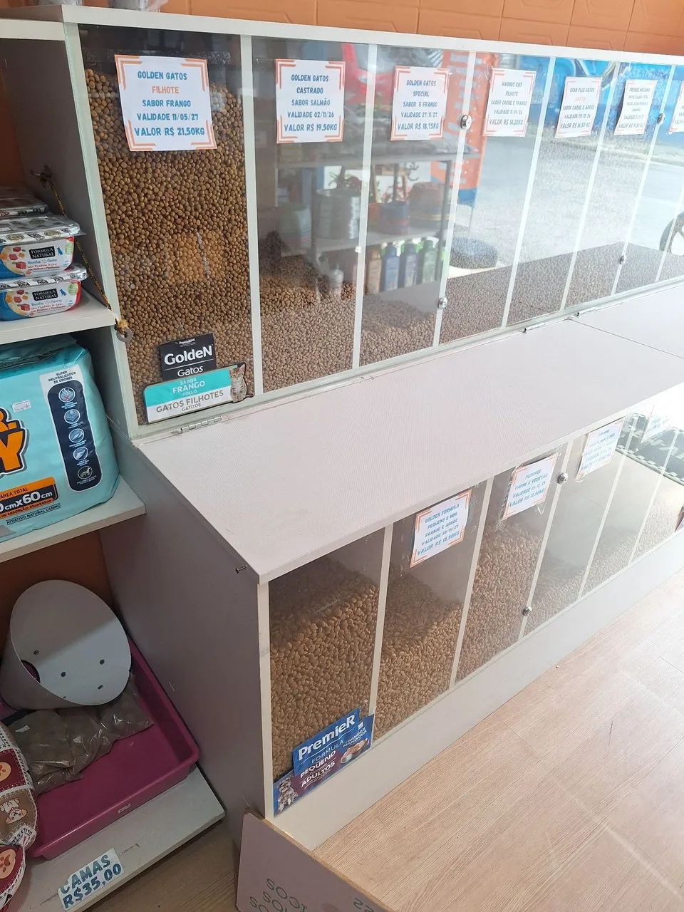 Dispenser de MDF para ração  - Foto 2