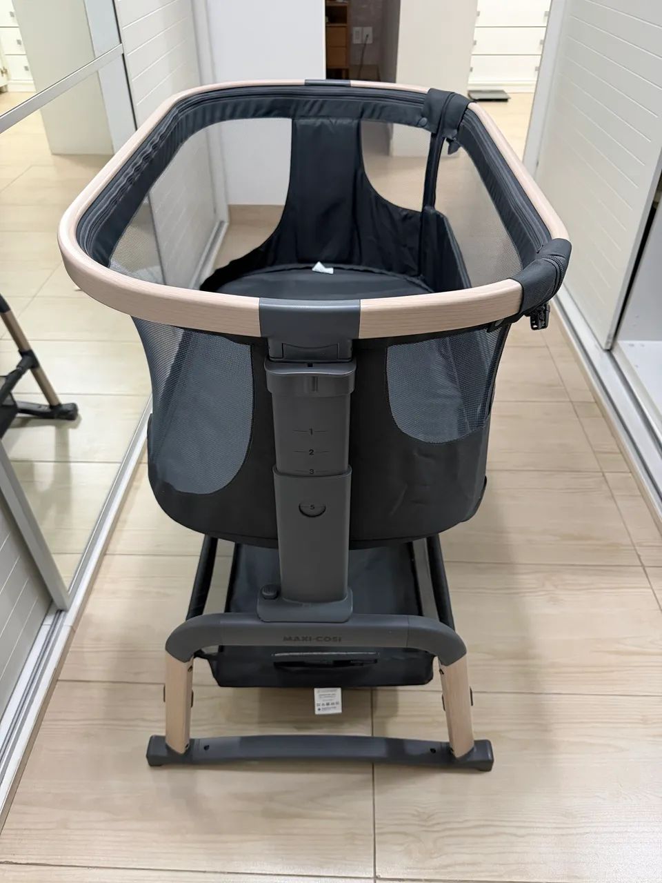 Berço Iora Air Maxi-cosi Beyond Graphite