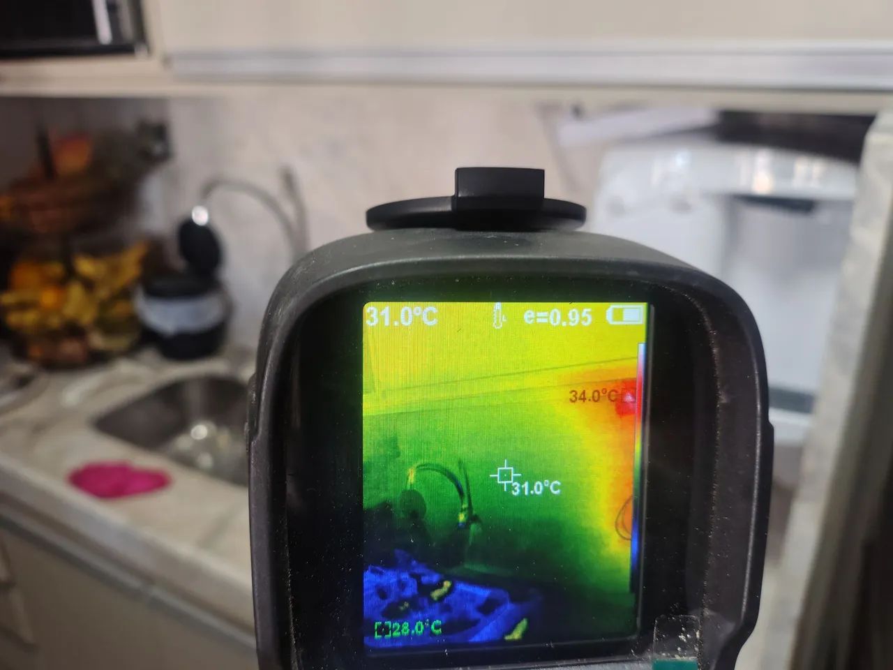 Caça vazamentos com Geofone 