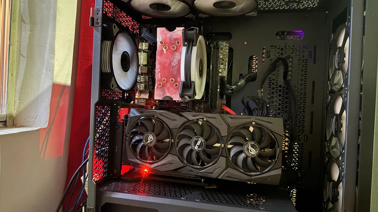 Rx 5700xt Asus rog strix 
