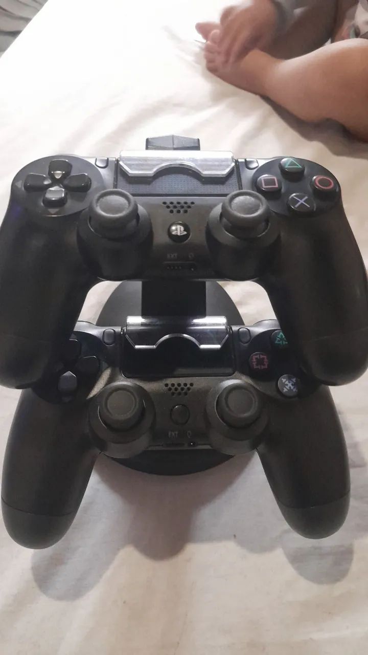 Vendo ps4 - Foto 2