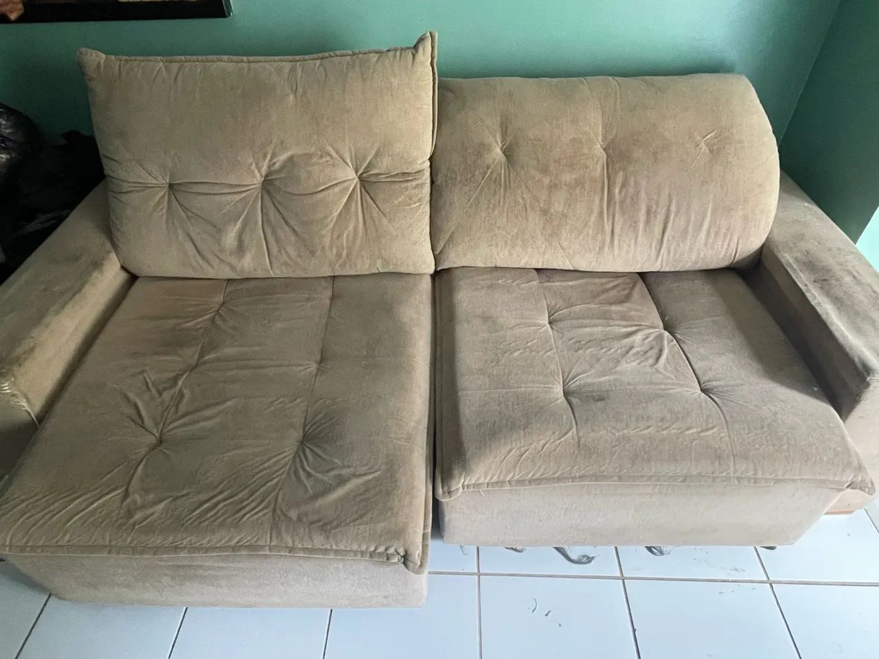 Vendo sofá retrátil 2M - Foto 2