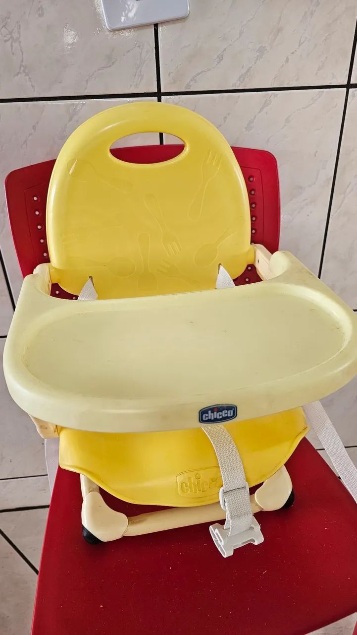 Cadeira de alimentação chicco pocket