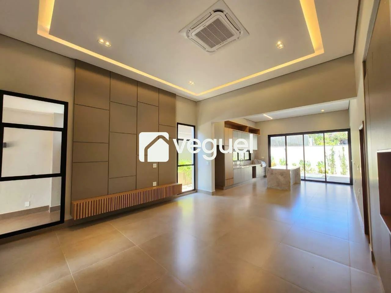 Casa em condomínio com 189 m², 3 quartos sendo 3 suítes para Alugar no Quinta dos Ventos e