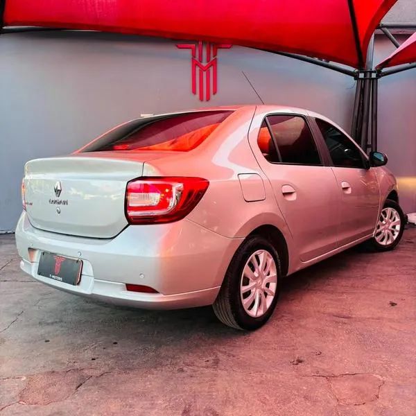 Renault Logan Expression Flex 1.6 16V 4P 2016 - Foto 3