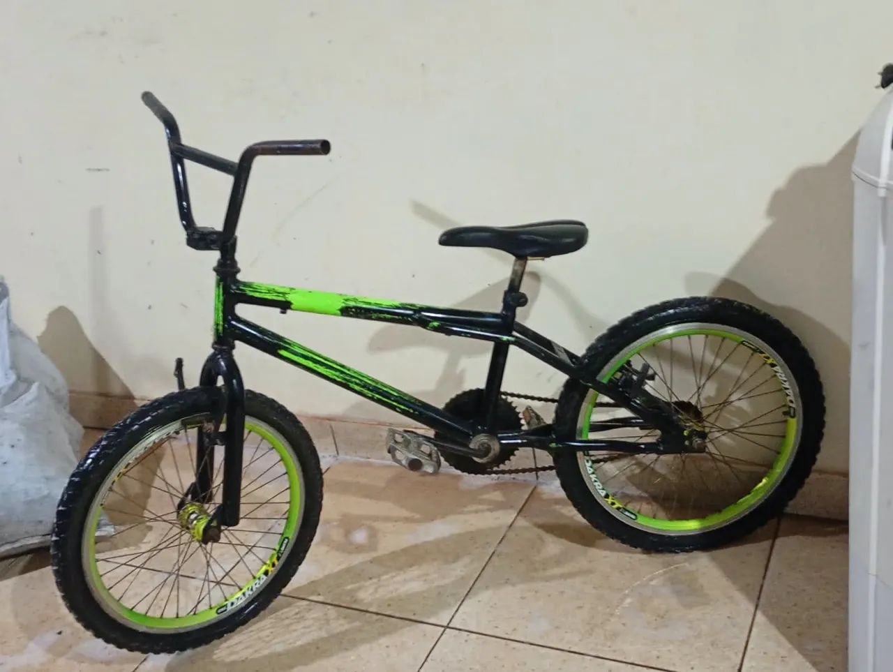 Bicicleta semi nova  - Foto 3