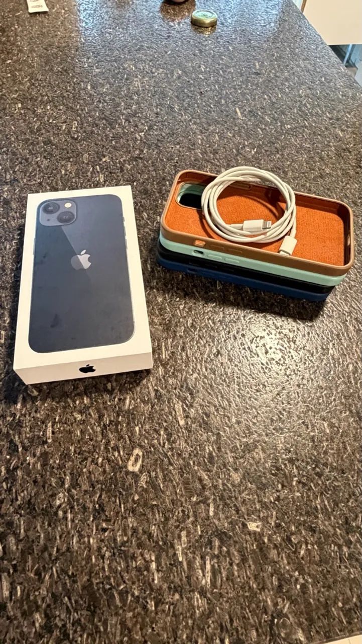 iPhone 13 - 128GB - Foto 3