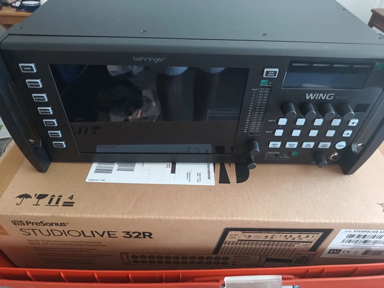 Behringer WING Rack mesa digital  - Foto 5