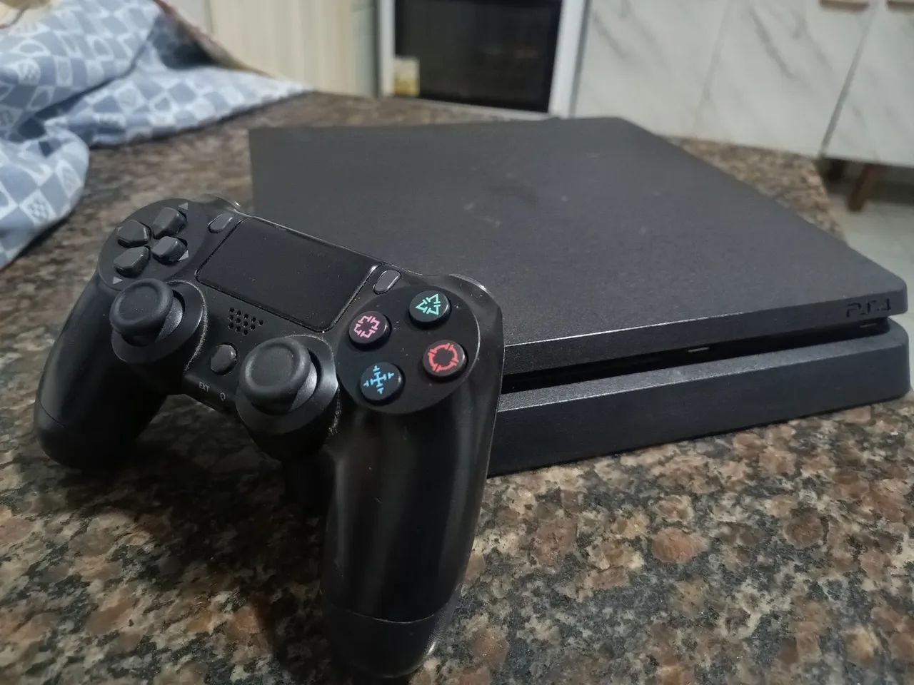 Ps4 slim