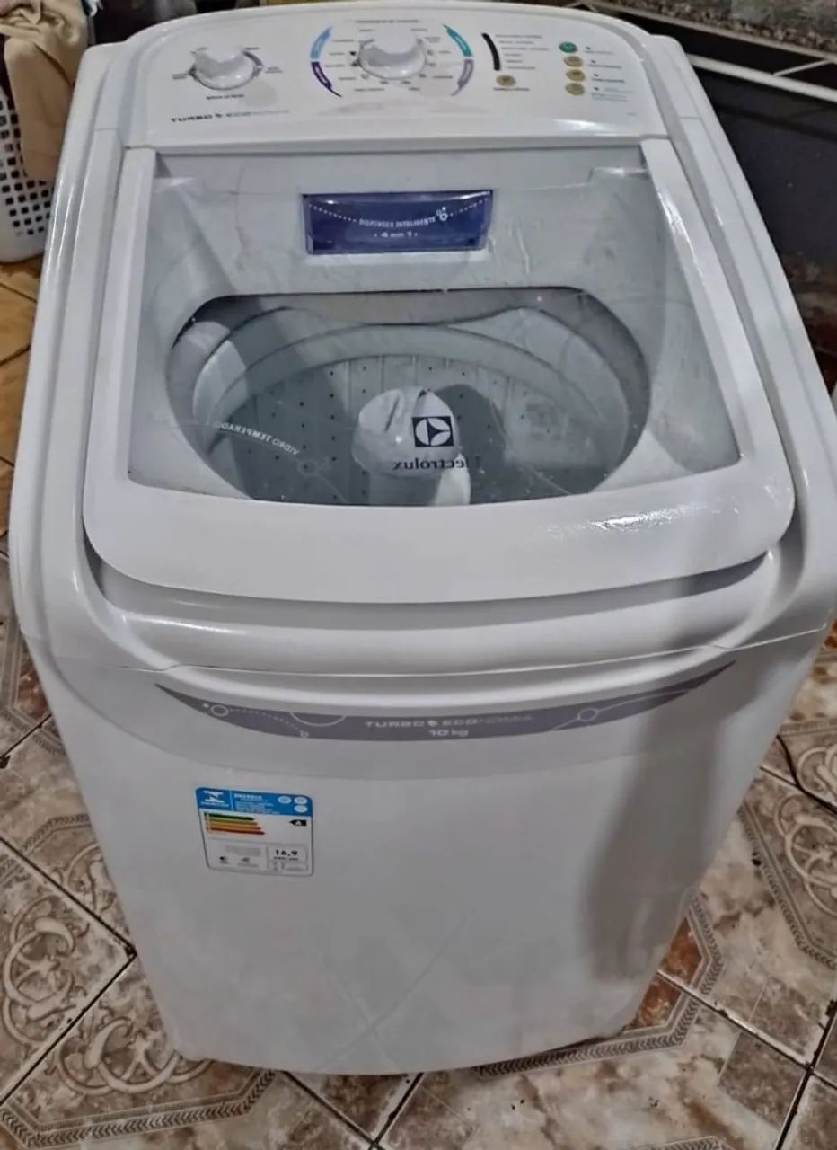 MAQUINA ELETROLUX 10 KG  - Foto 2