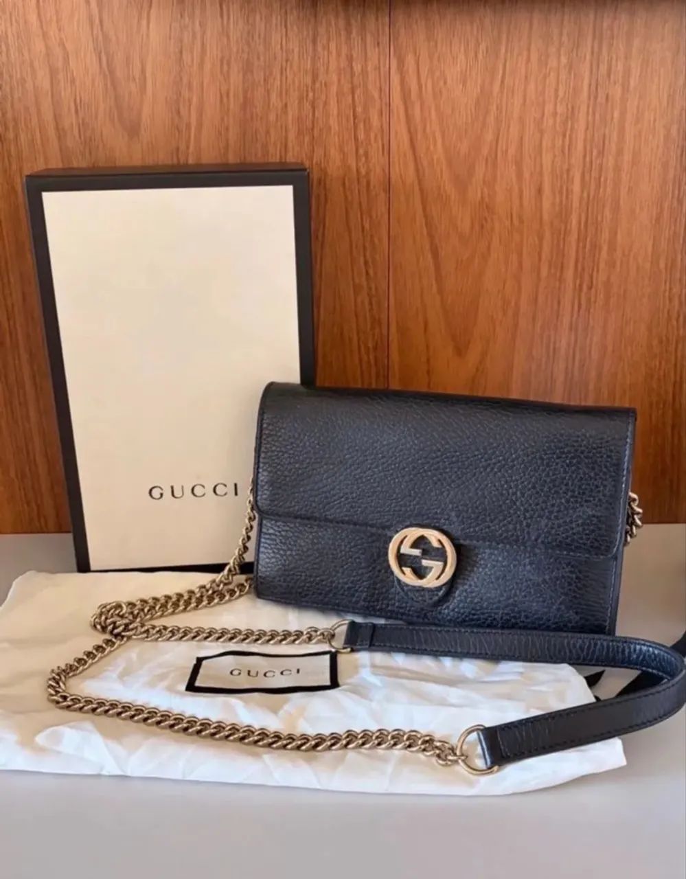 Gucci interlocking dollar chain WOC