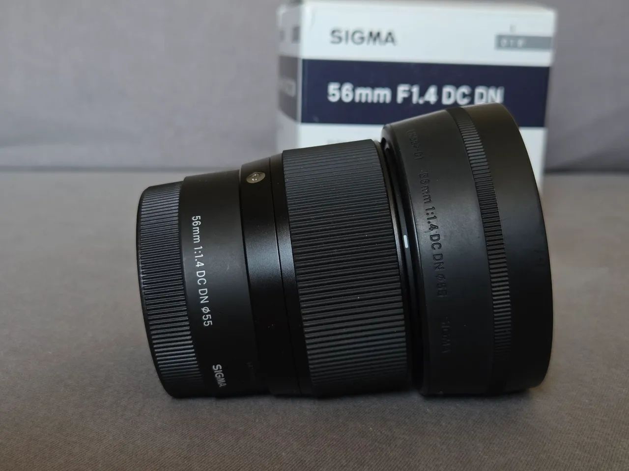 Lente Sigma 56mm F 1.4 DC DN - APS-C for Sony - Acessórios para