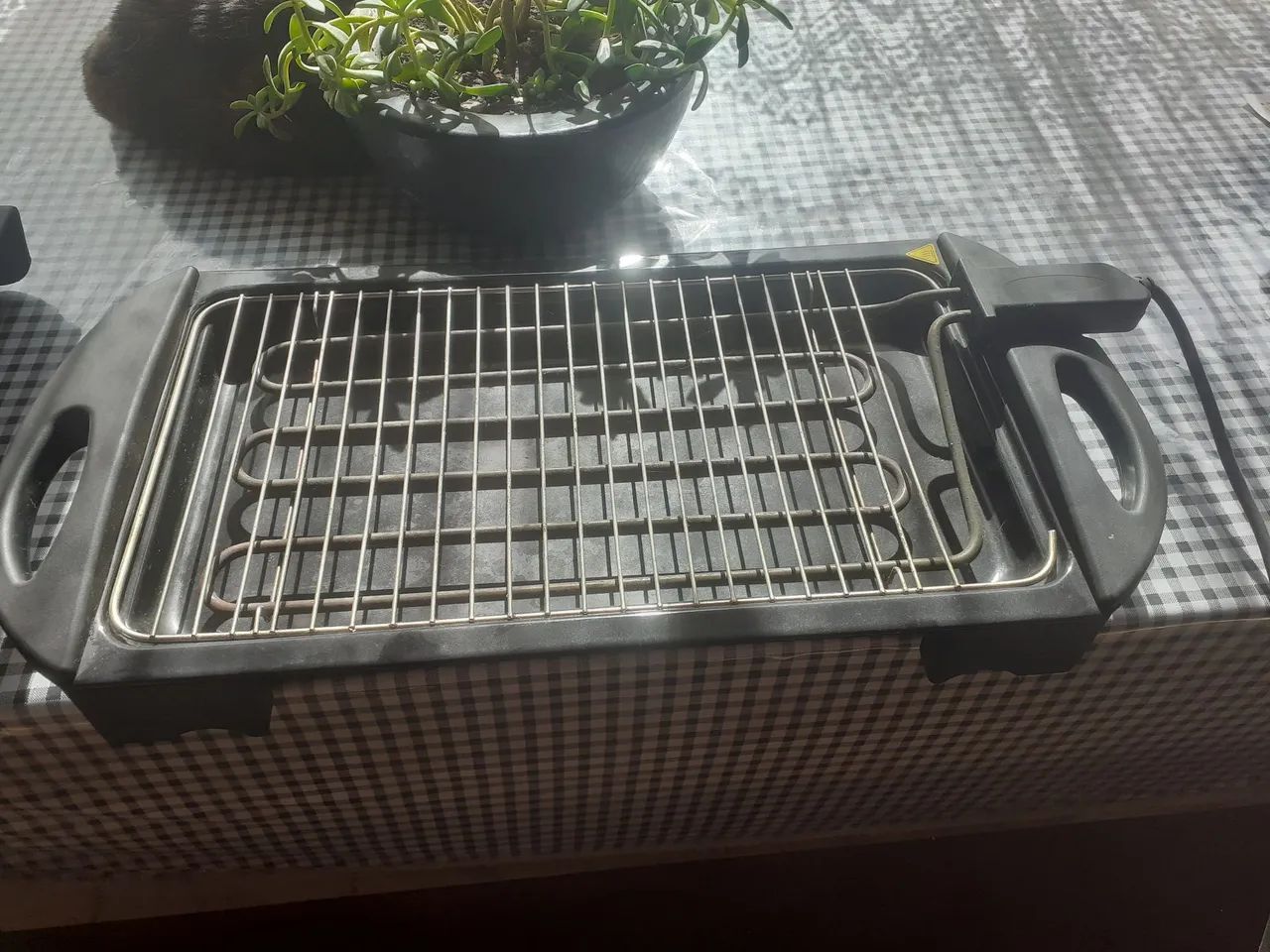 Grelha eletrica