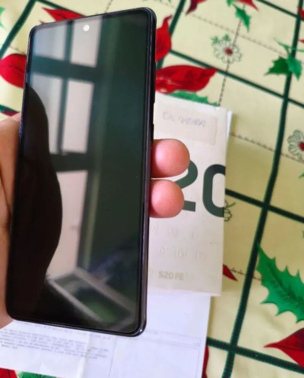 CELULAR S20 FÉ 