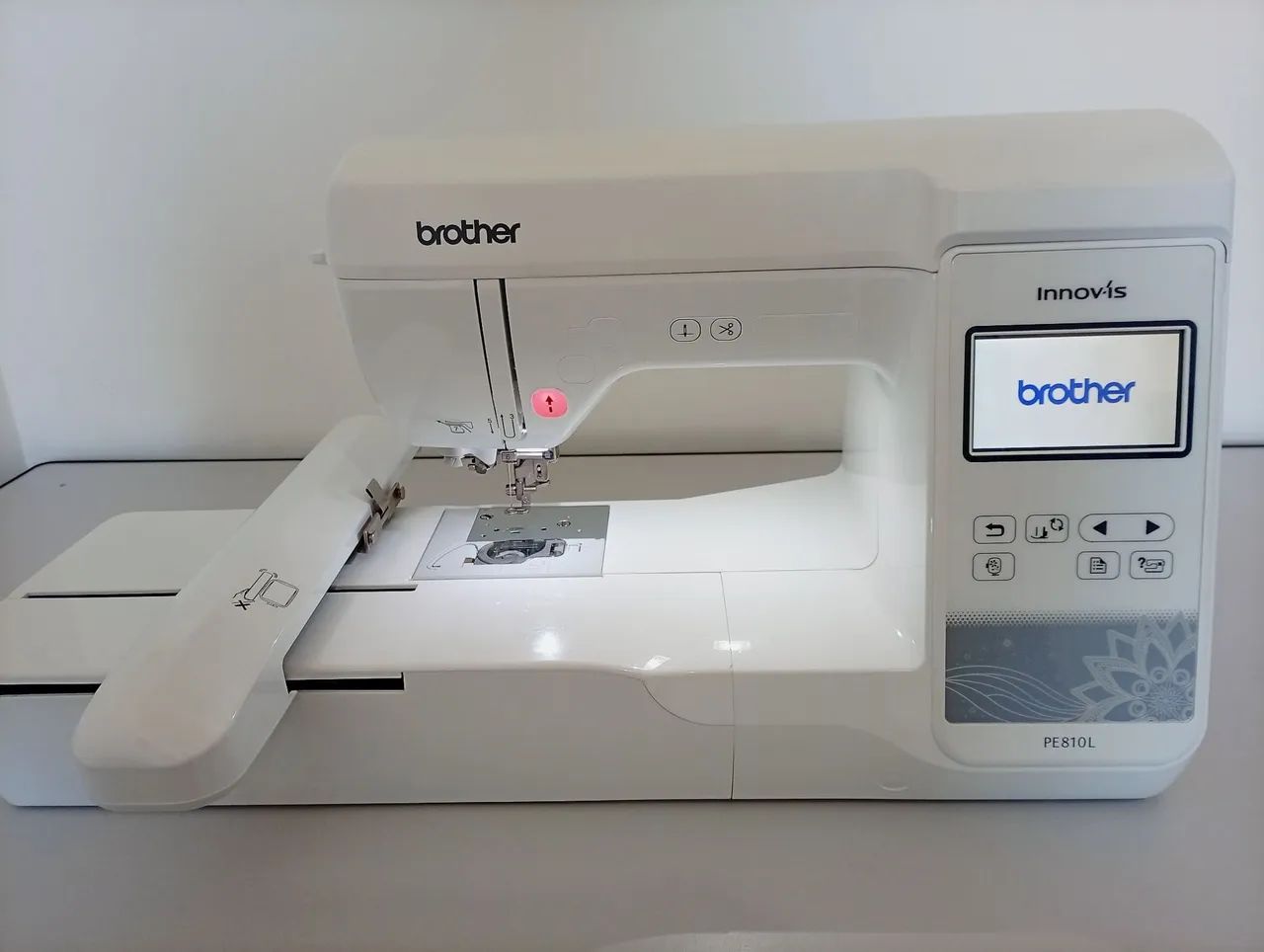 Máquina de Bordado Brother PE810L - Foto 3