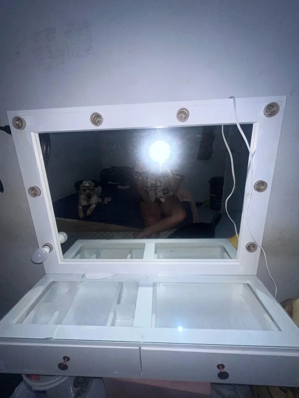 Penteadeira suspensa 