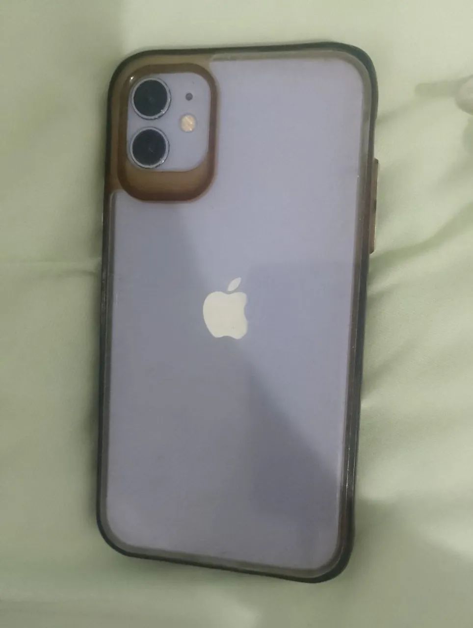 Celular iPhone 11 