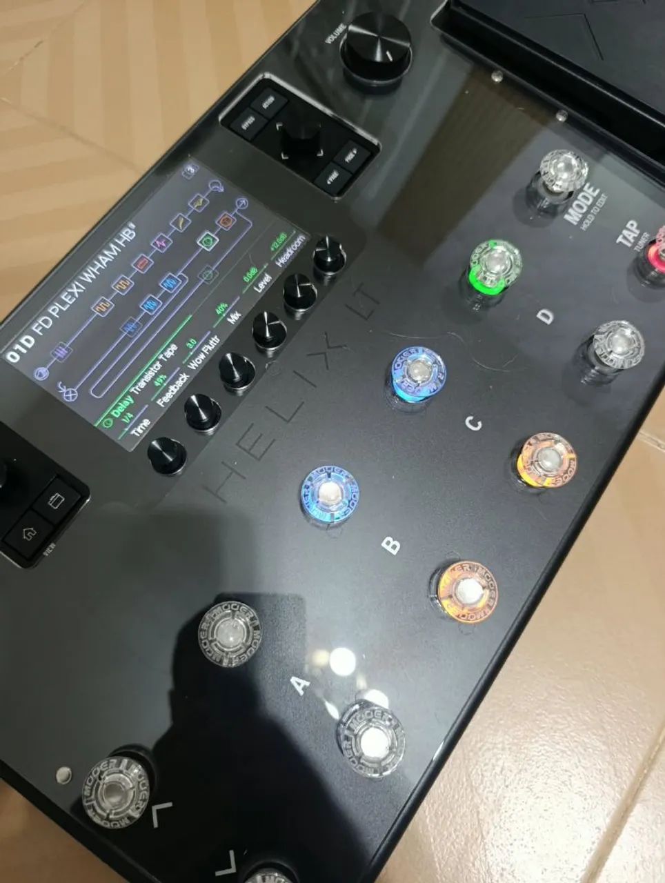 LINE 6 Helix LT 