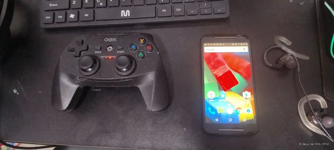 Celular e Controle de Vídeo game bluetooth pra (VENDER RÁPIDO)