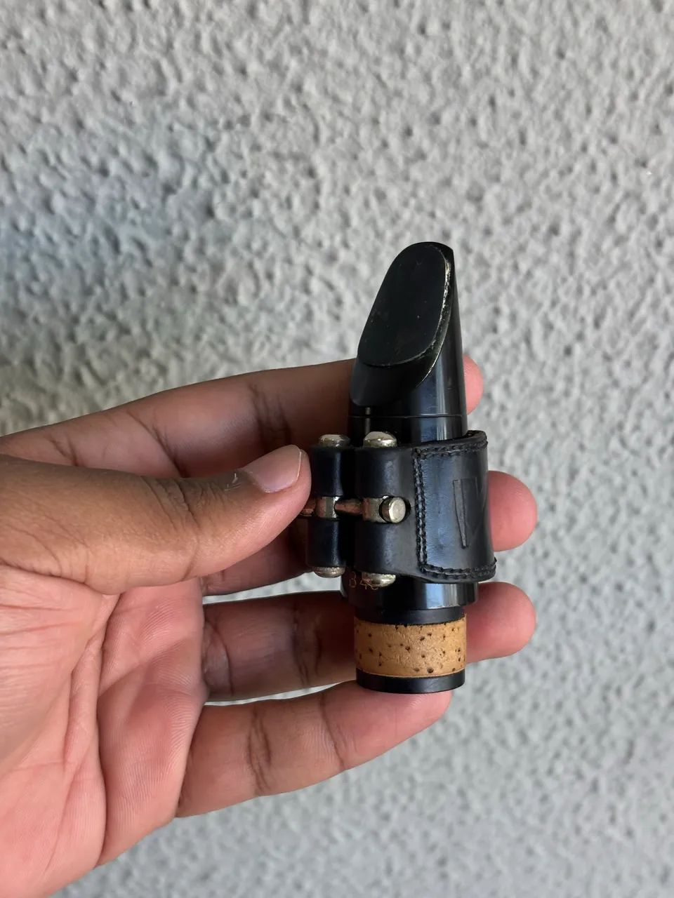Conjunto Profissional Vandoren: Boquilha B40 Profile 88 + Braçadeira de Couro Vandoren