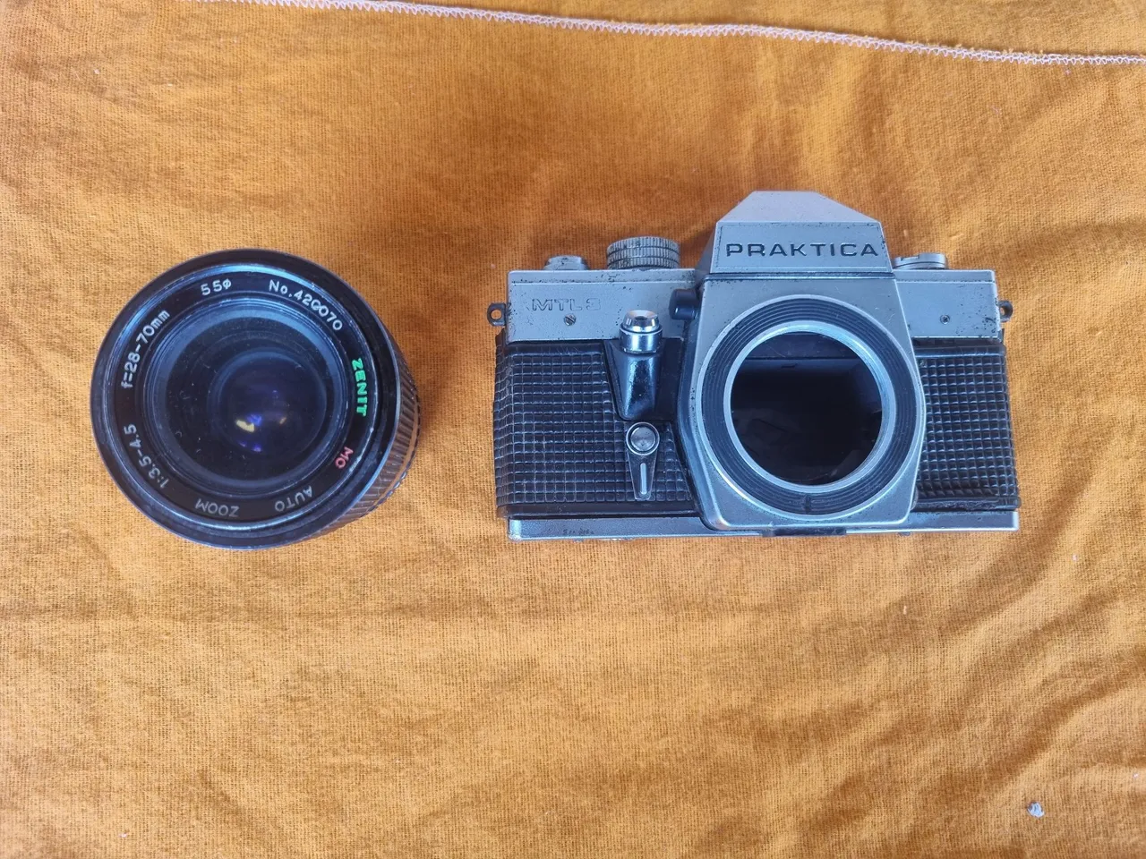 Antiga filmadora Elmo 8-S Zoom Auto-Eye - fabricação japonesa