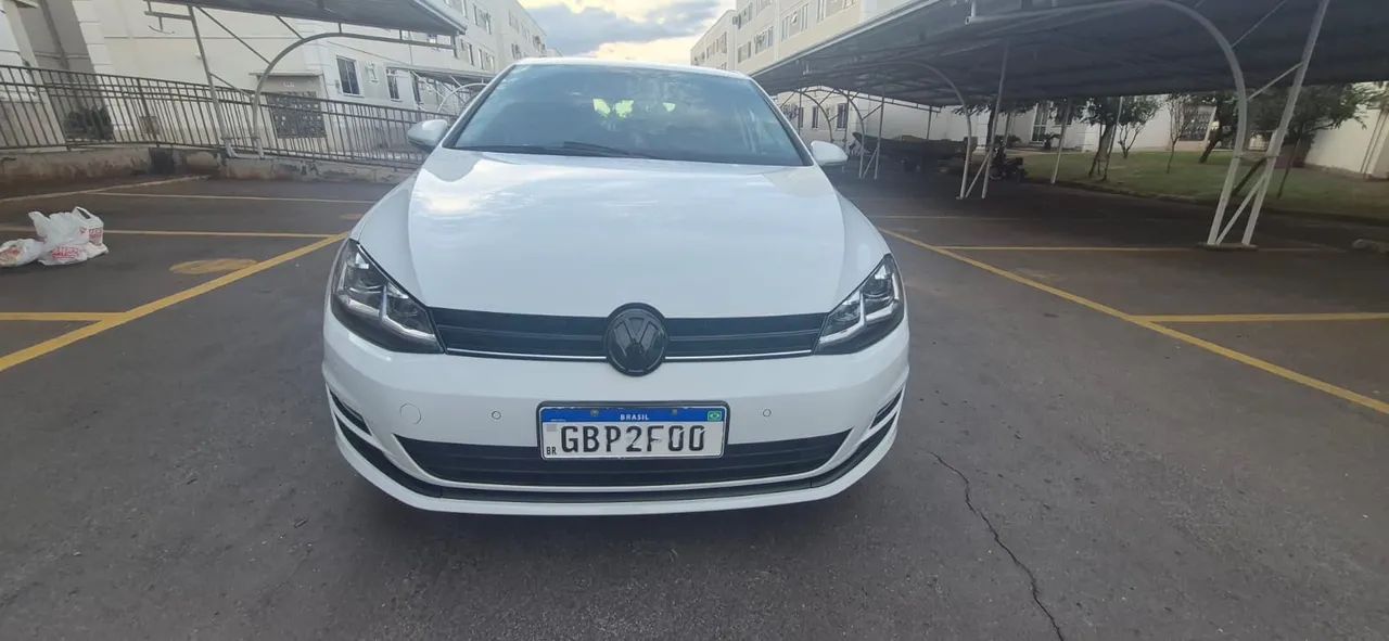 Volkswagen Golf Comfortline 1.4 TSI 140cv Aut. 2015 2015