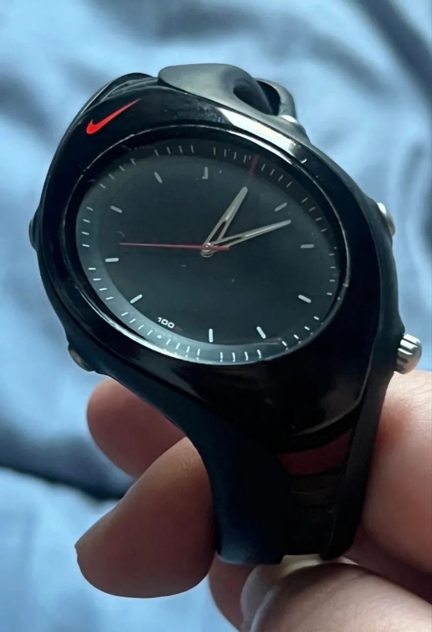 Relógio Nike Triax Swift AnaDigi Black Red - Foto 4