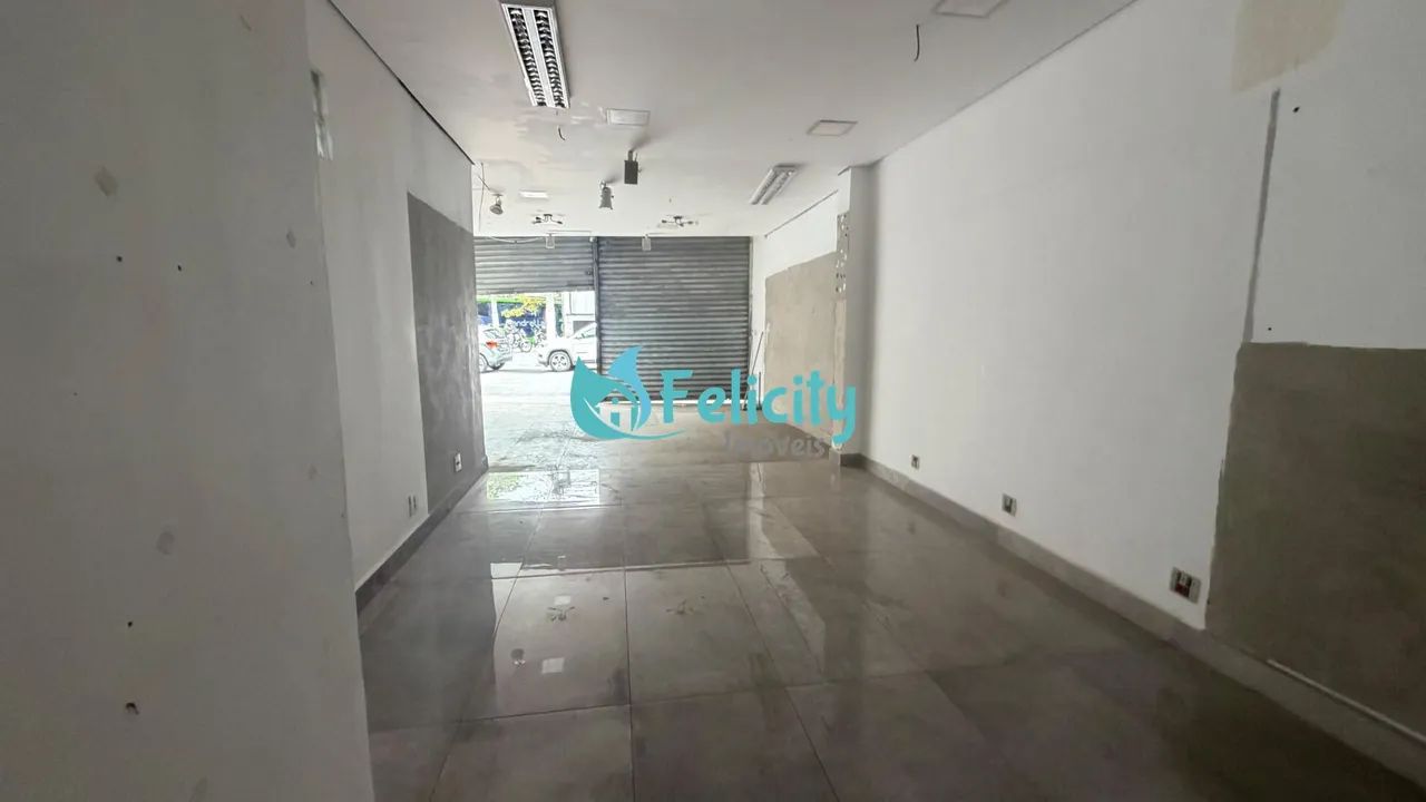 Salão Comercial com 98 m², 2 Salas, 3 Banheiros e Churrasqueira - Foto 4