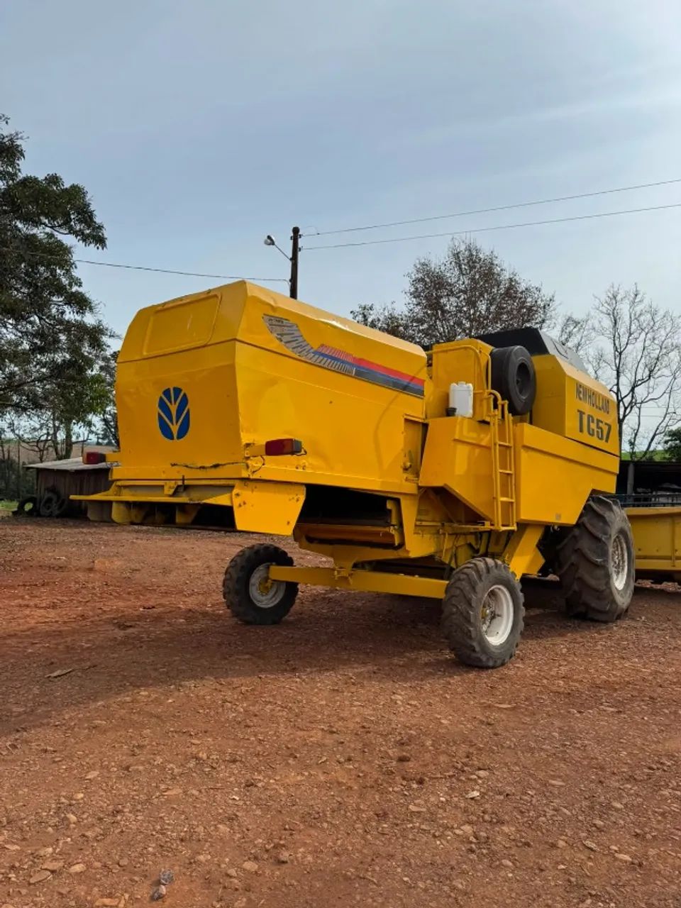 チャクラ Colheitadeira agrícola TC 57 - Caminhões - Jaboticaba 1525264799 | OLX