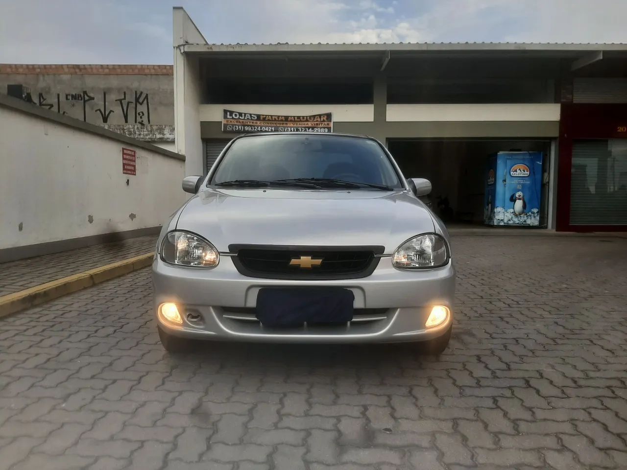 Chevrolet Corsa Corsa Sedan 1.0 MPFI 8V 71cv 4p 2004