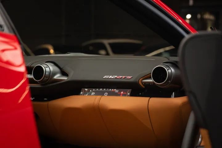 Ferrari 812 GTS 6.5 V12 800cv, foto 14 de 20
