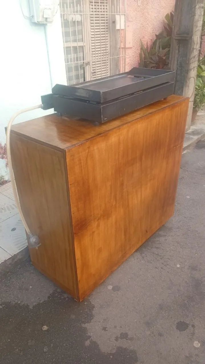 Vende-se balcão 