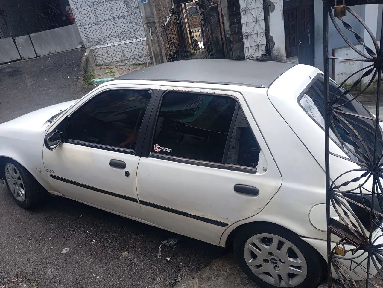 Ford Fiesta Fiesta GL 1.0 5p 2000