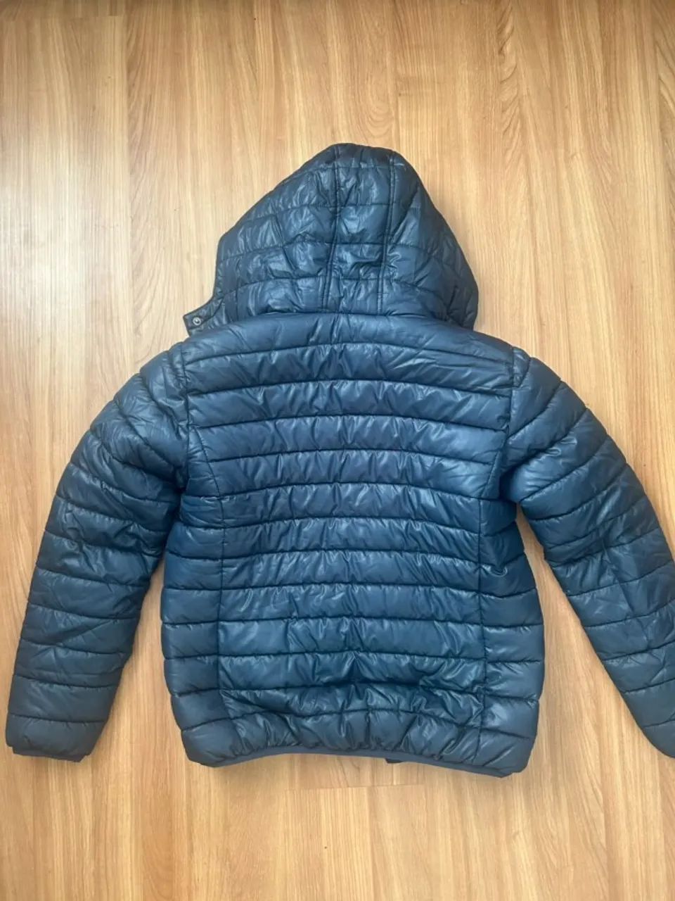 Jaqueta Puffer Camuflada Zara  - Foto 2