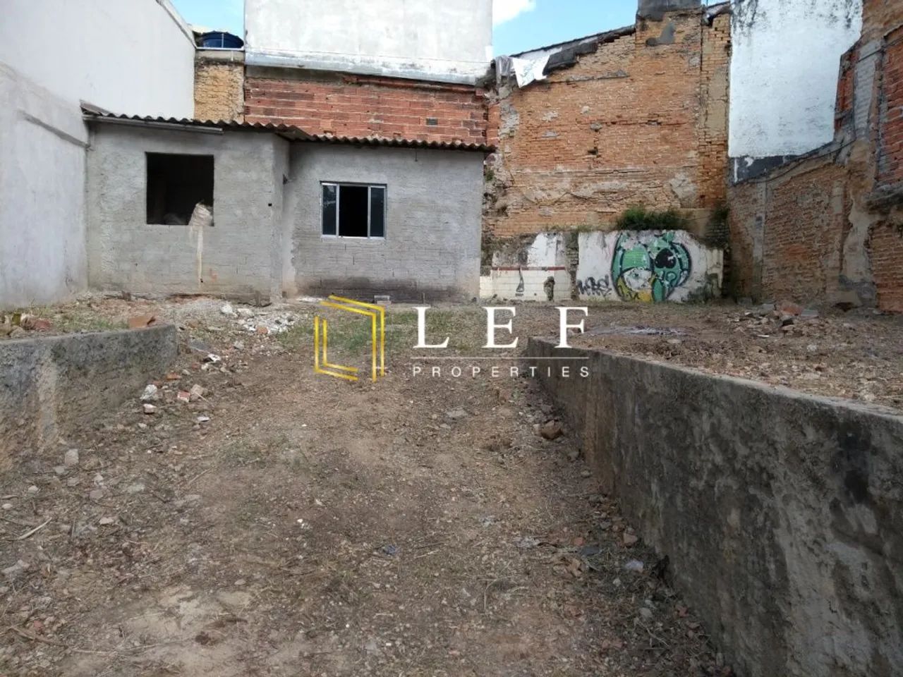 Terreno na Lapa! Excelente para Comércio! - Foto 5