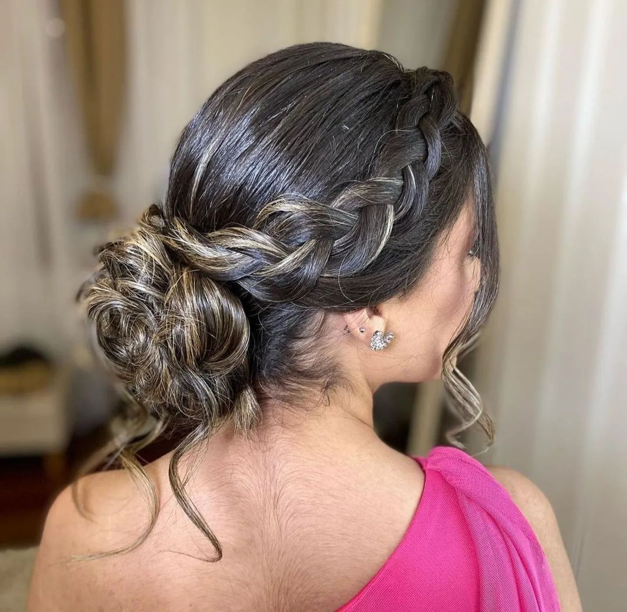 Maquiagem e penteado a domicílio. - Foto 2