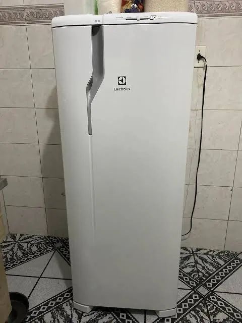 Doaçao de geladeira
