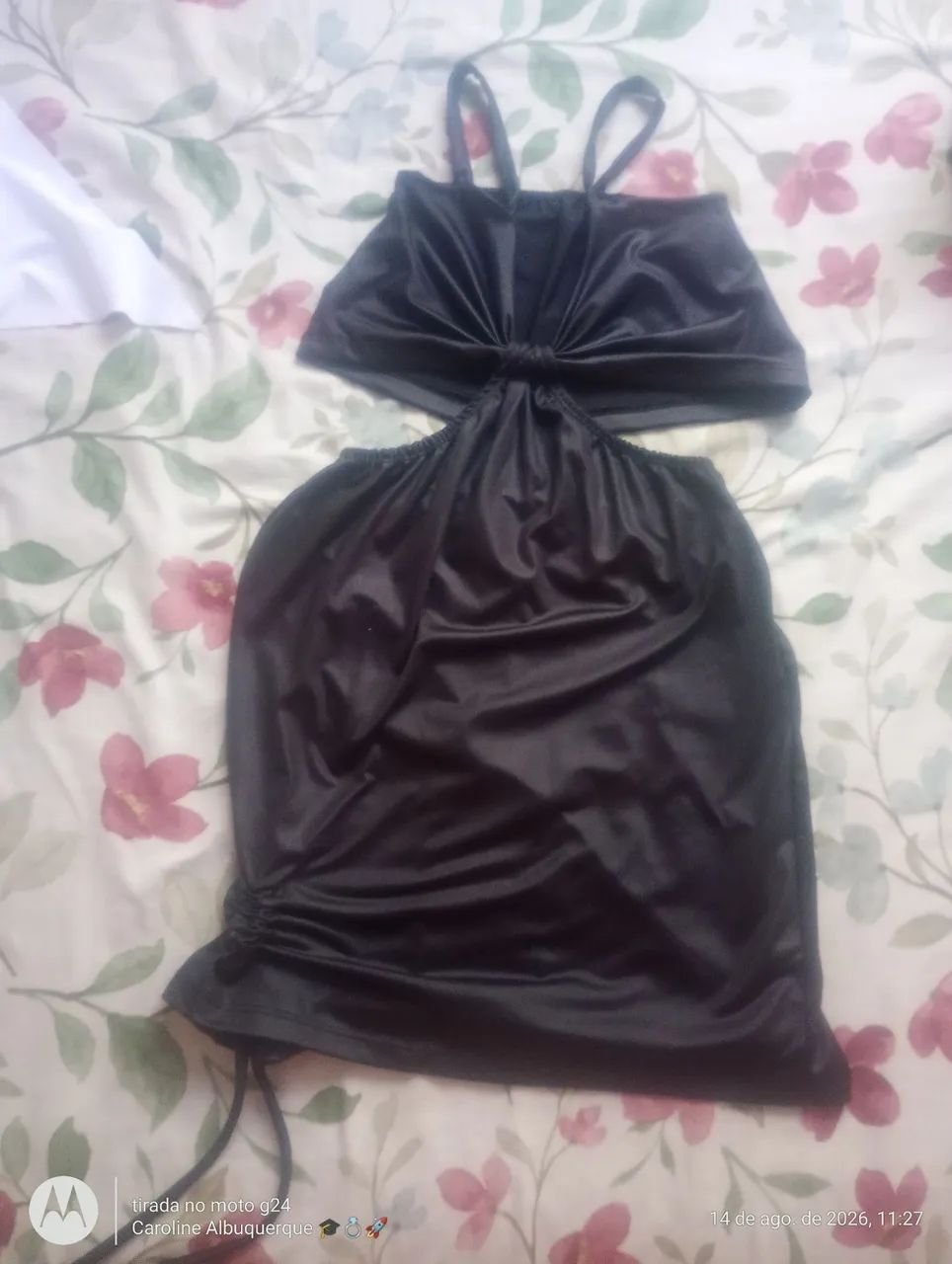 Roupas seminovas - Foto 5