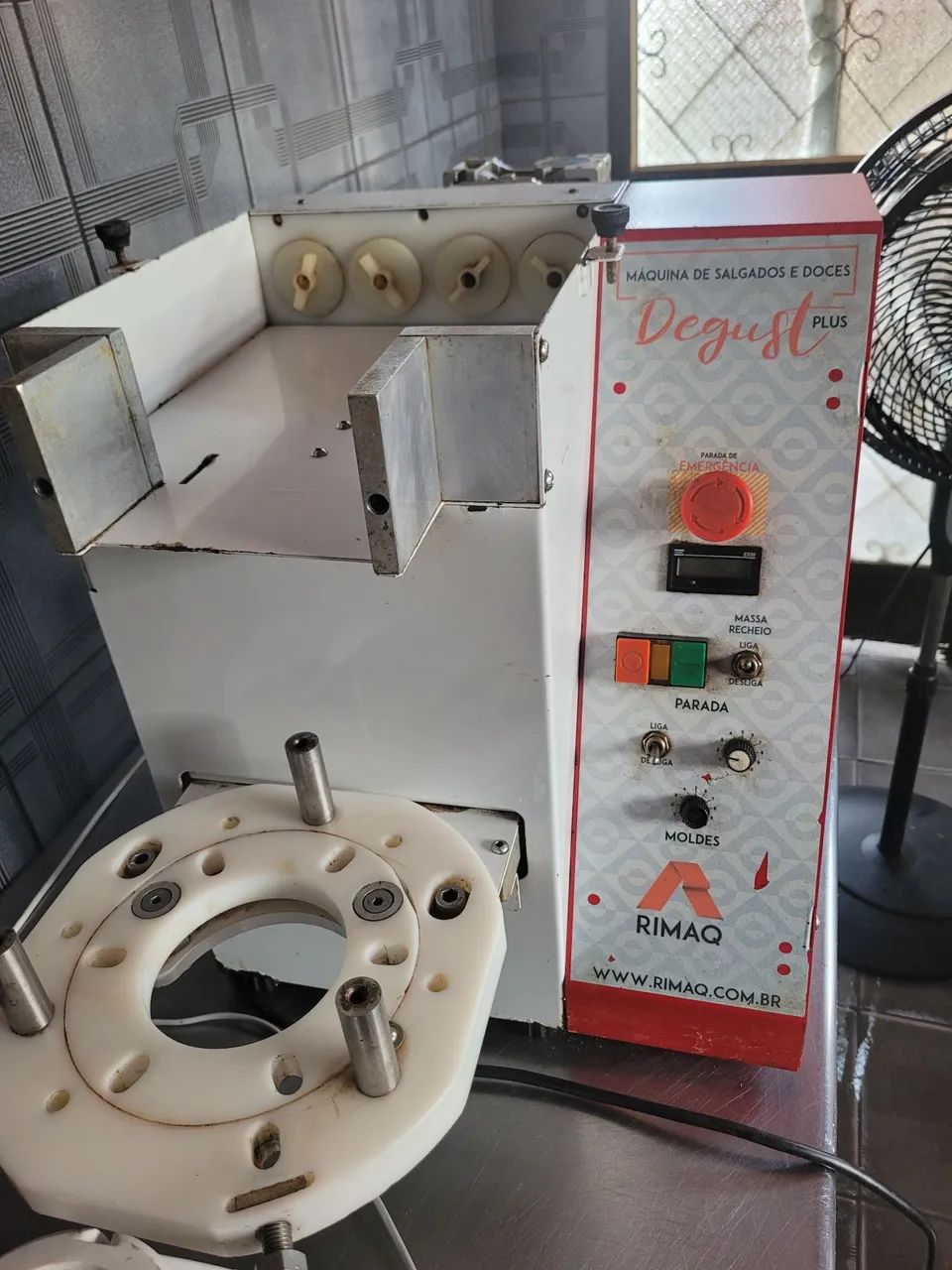 Máquina de salgado, massaira e fritadeira - Foto 4