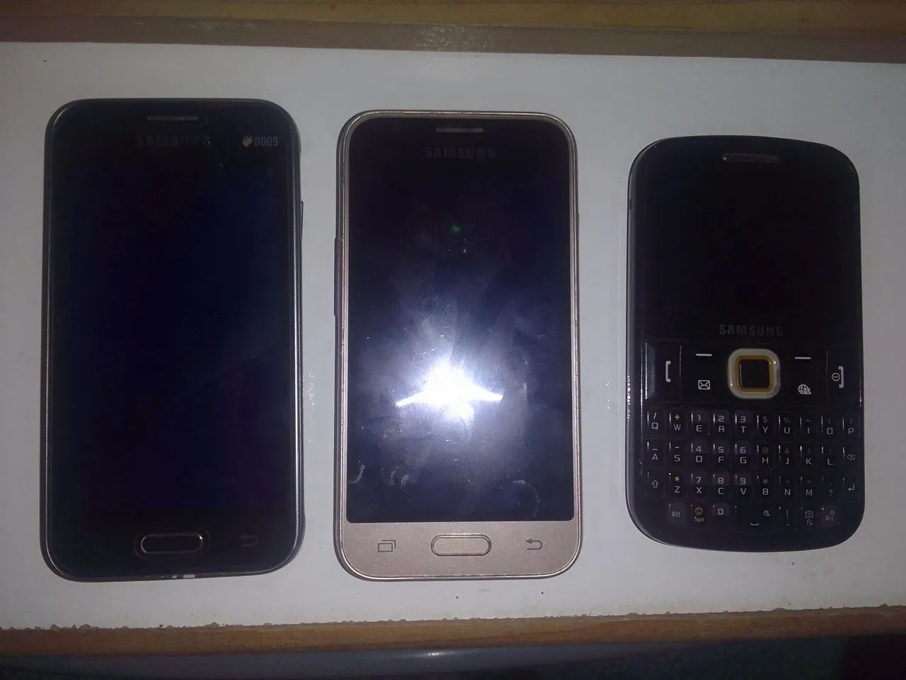 2 Smartphones e 1 Celular - Foto 4