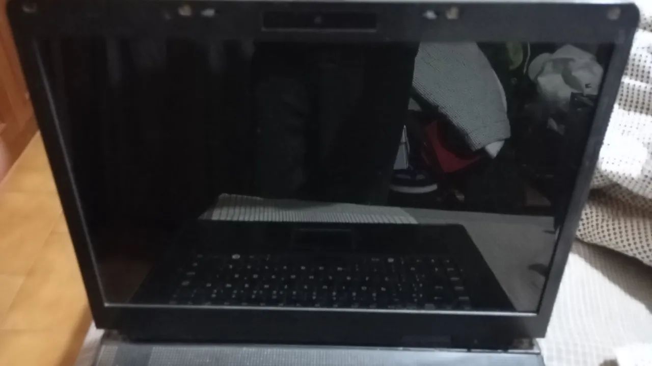 notebook Itautec I3. funcionando normalmente  - Foto 4