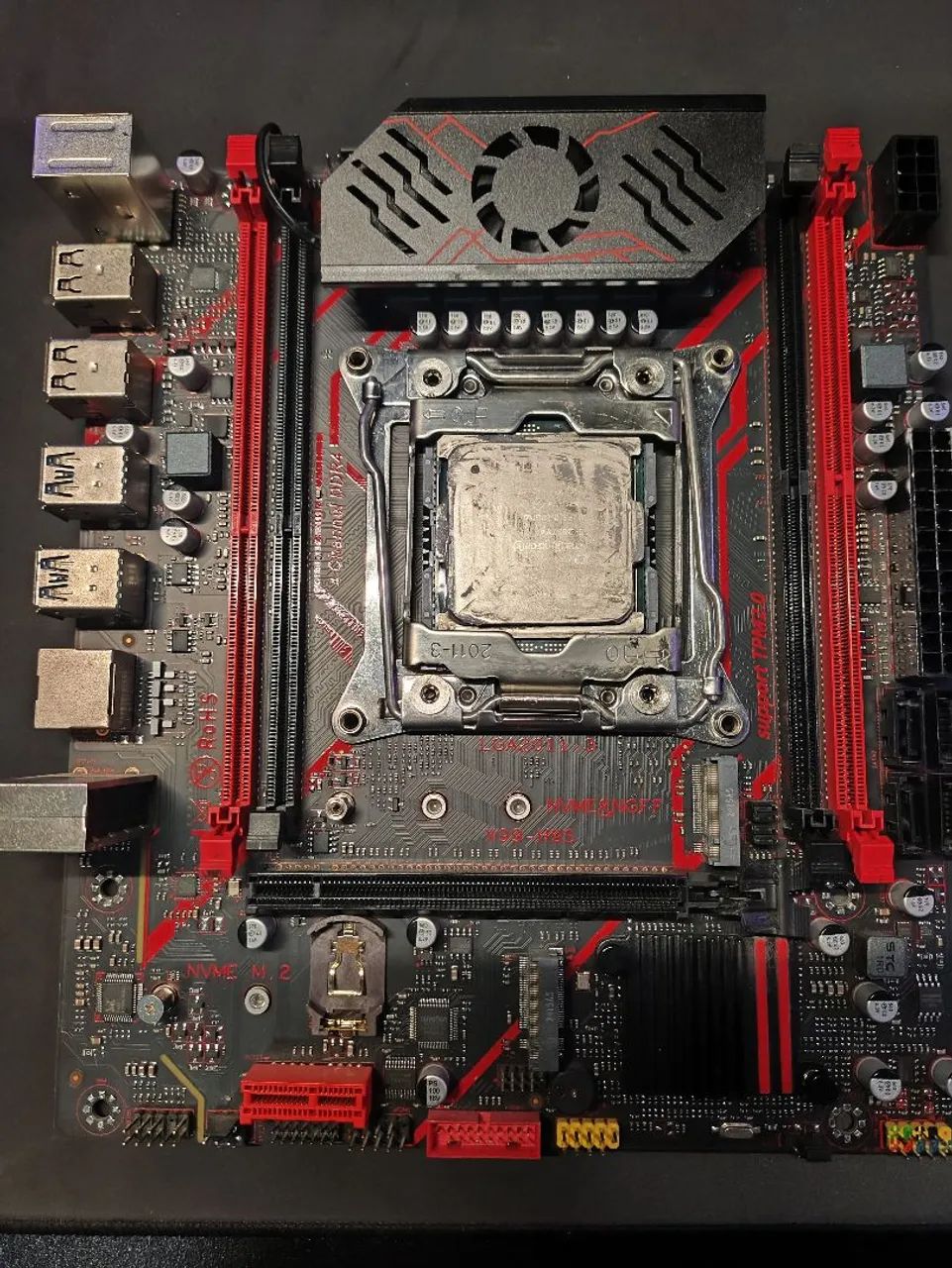 Vendo placa mãe x99 H9S com processador 