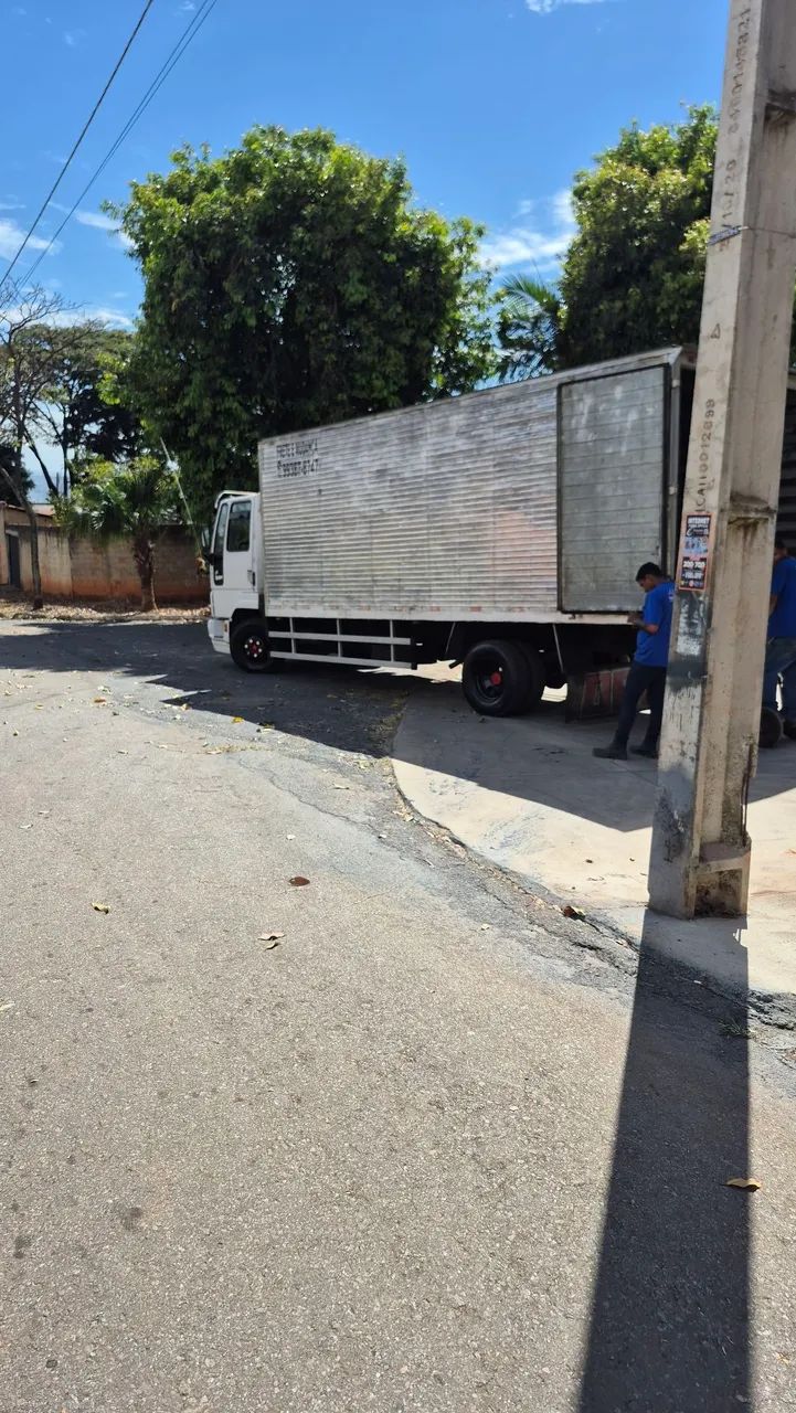 Frete é mudança.  Oline no WhatsApp ... - Foto 2
