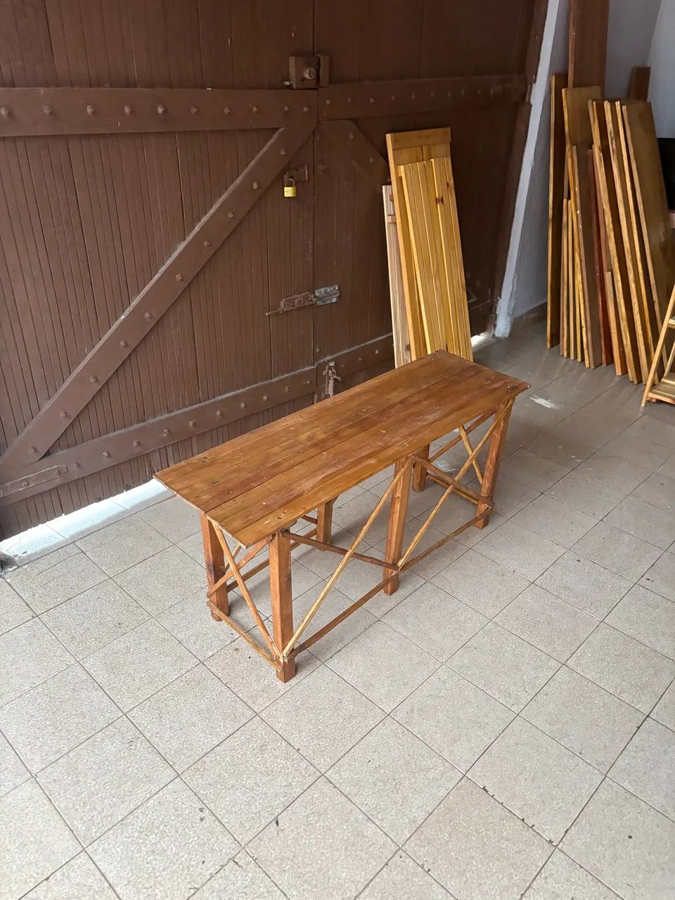 Mesinha baixa para meio da sala