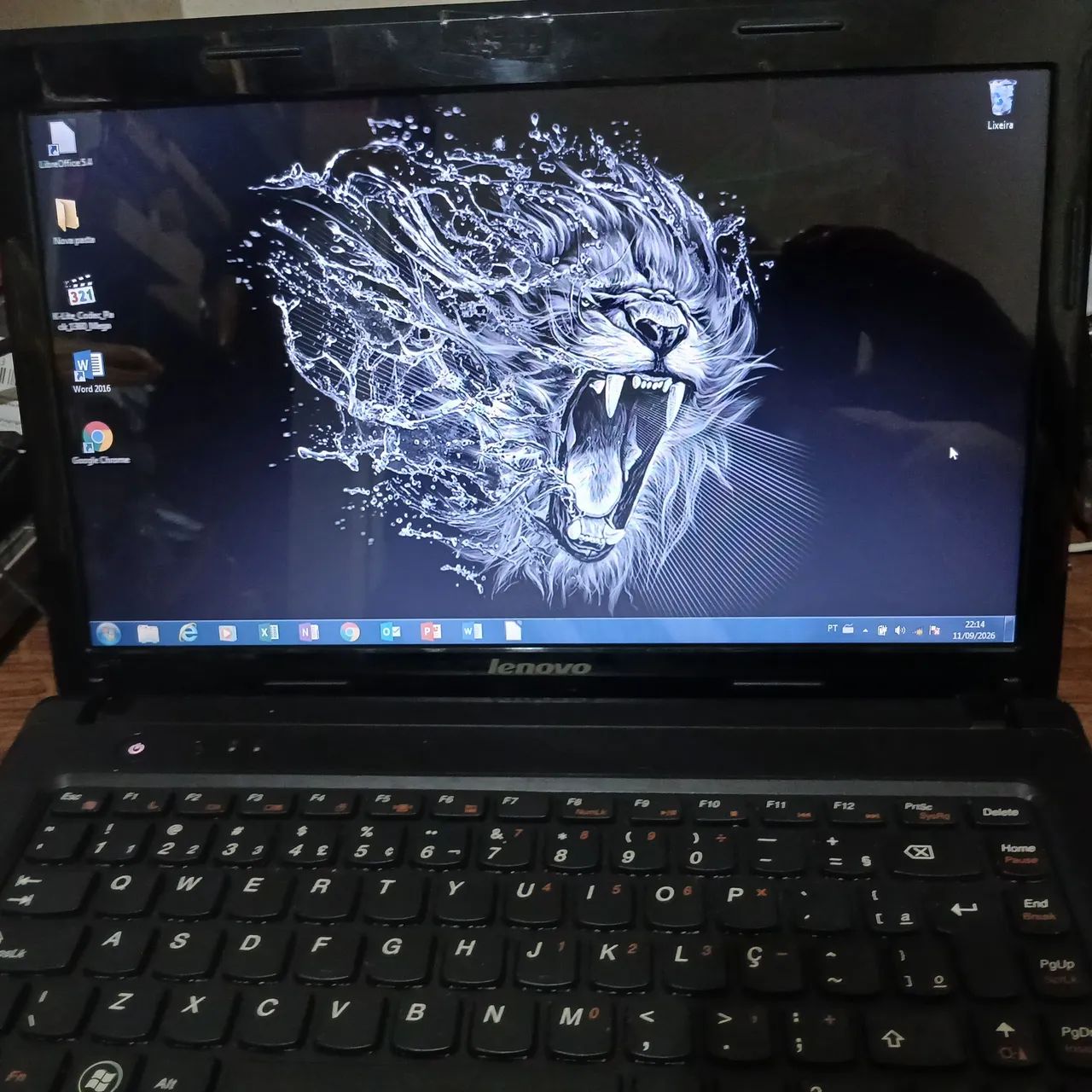 Notebook Lenovo completo 