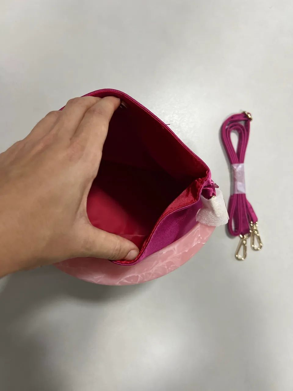 BOLSA CAROLINA HERRERA ORIGINAL (NOVA COM ALÇA) - Foto 3