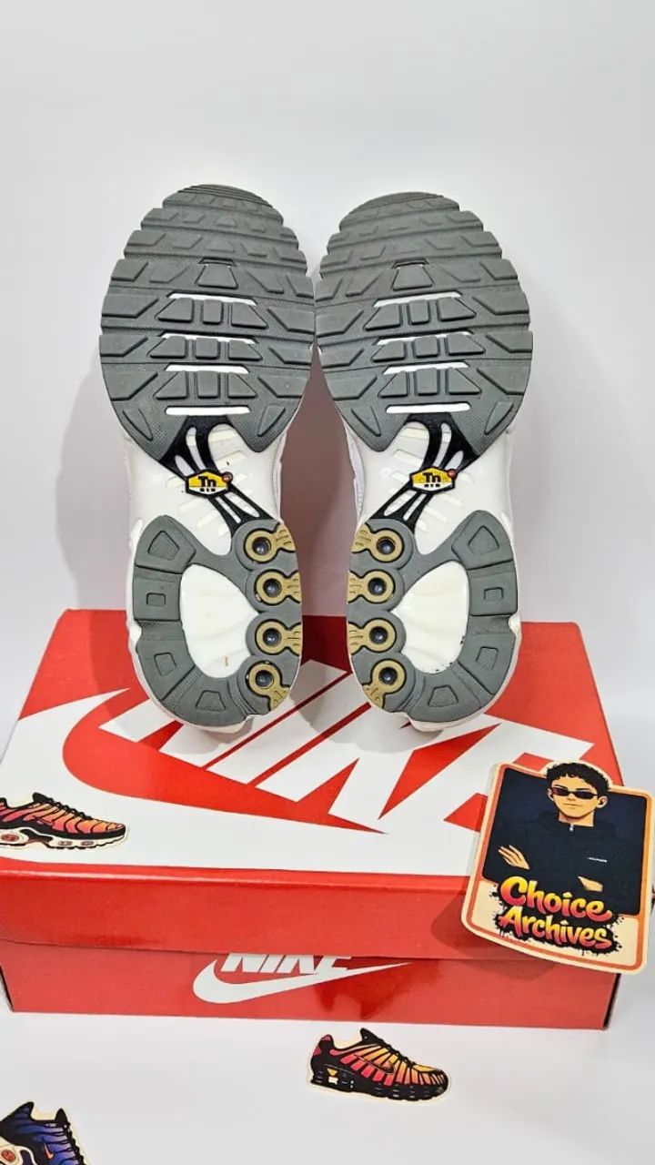Nike air max plus TN - Triple White. - Foto 4