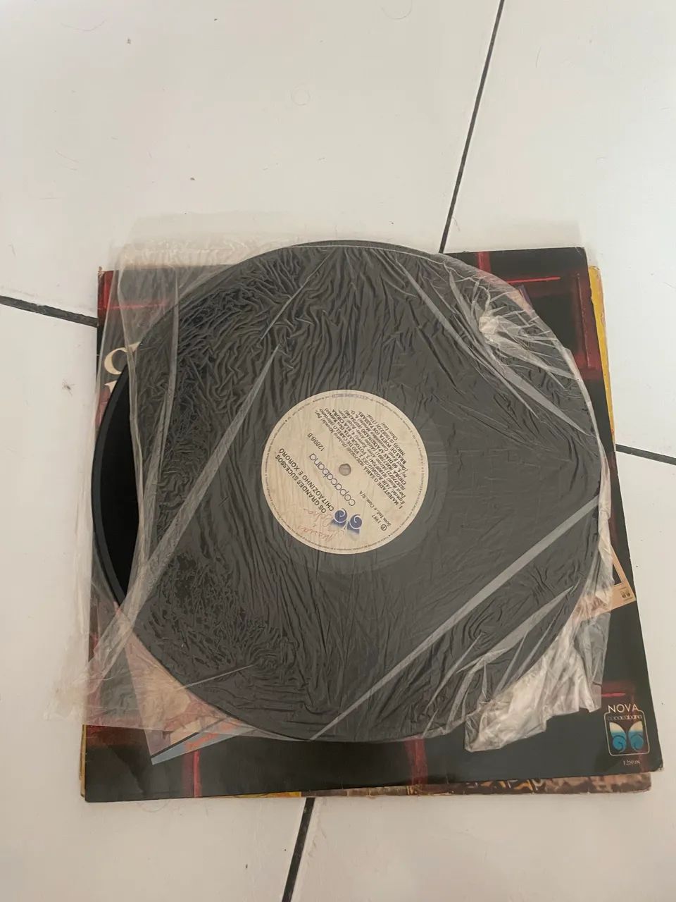 LP Os grandes sucessos de Chitãozinho e Xororó - 1987 - Foto 3