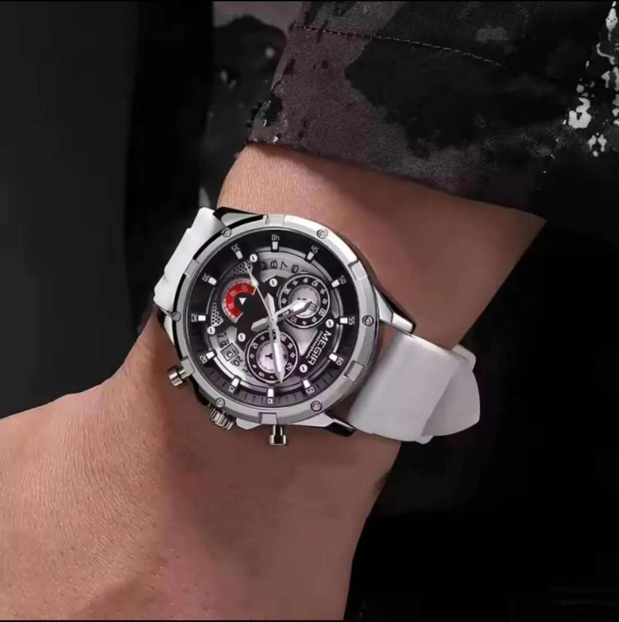 Relógio ?MEGIR 2248 - Elegância e Atitude no Seu Pulso<br> - Foto 2